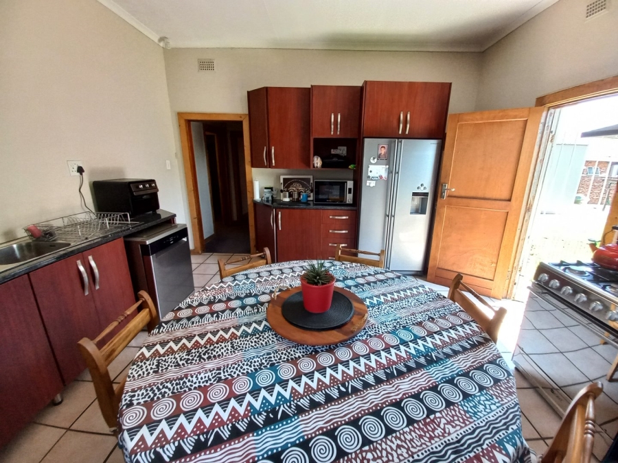 2 Bedroom Property for Sale in Potchefstroom North West